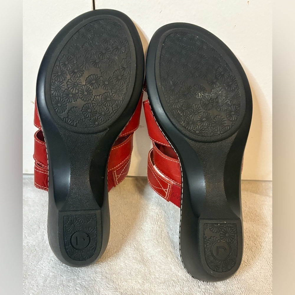Rockport Walkability Leather Red Sandals Women’s Size 6 slip on cushioned heel - Picture 6 of 8
